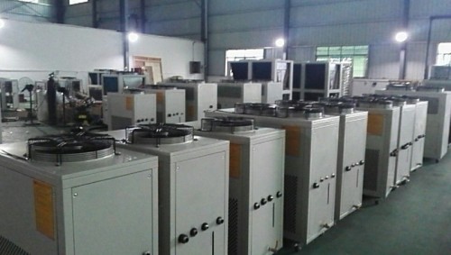 低溫冷水機(jī)組的聯(lián)鎖參數(shù)如何調(diào)整？